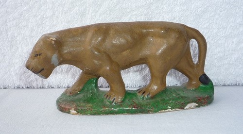 Alte tiere aus masse löwin - aus,